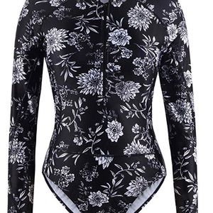 NWT Long sleeve rash-guard style swim suit!